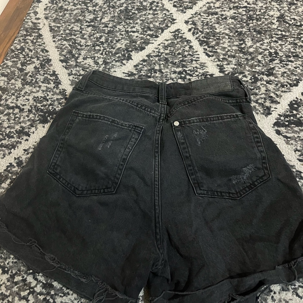 H&M Black Jean Shorts Relaxed Fit